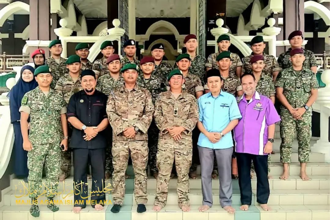 Program Bengkel Pengukuhan Akidah Saudara Muslim Dengan Kerjasama Pasukan Rejimen 21 Komando 
