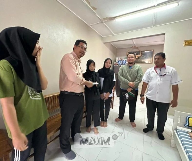 MAIM AG ZIARAH BUAH PINGGANG